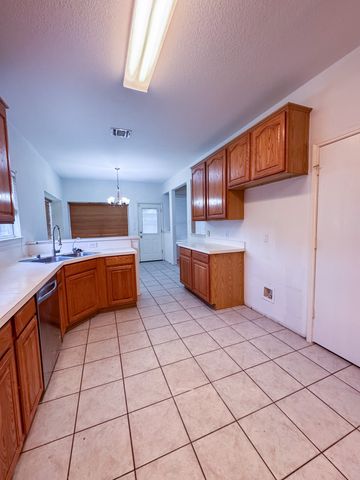 2817 Goodnight Trail, Corinth, TX 76210