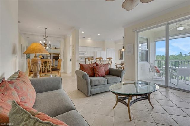 3830 Sawgrass WAY 2946, Naples, FL 34112