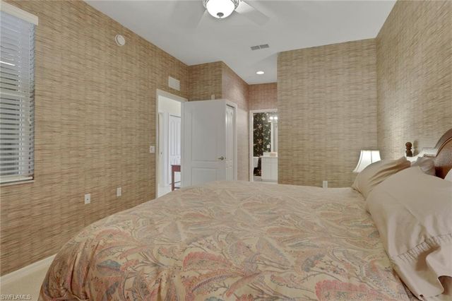 3830 Sawgrass WAY 2946, Naples, FL 34112