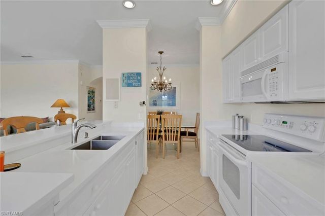 3830 Sawgrass WAY 2946, Naples, FL 34112