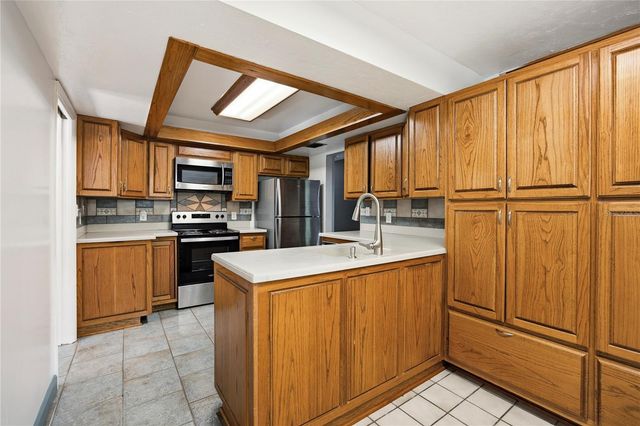 3519 NW 30TH BOULEVARD, Gainesville, FL 32605