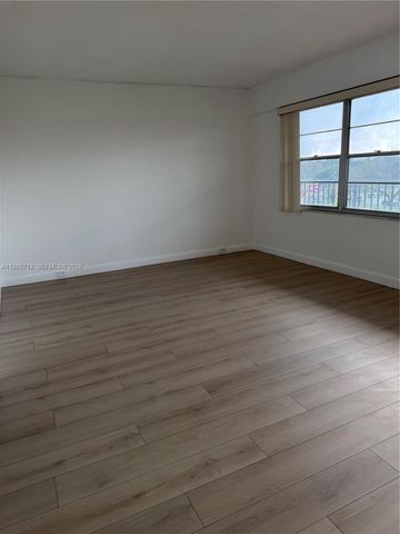 13355 SW 9th Ct 415H, Pembroke Pines, FL 33027