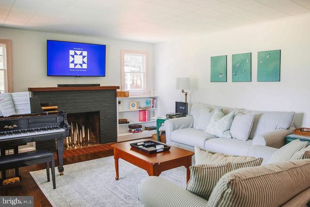 12242 HARPERS FERRY RD, Purcellville, VA 20132