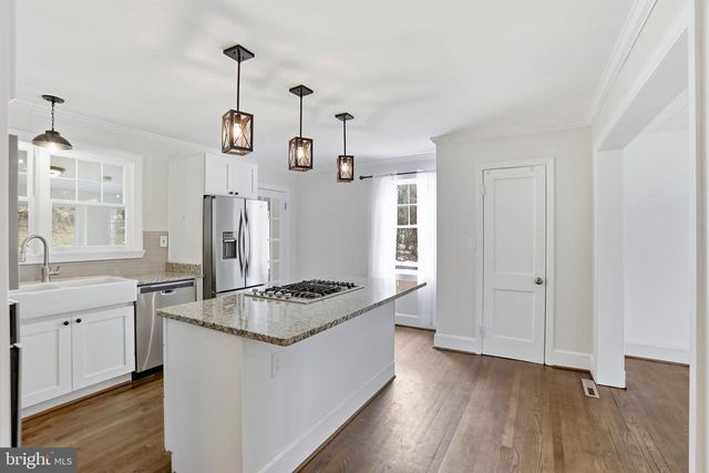 12242 HARPERS FERRY RD, Purcellville, VA 20132