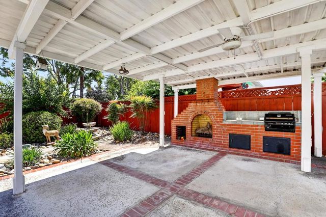 7621 Hanna Street, Gilroy, CA 95020
