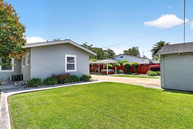 7621 Hanna Street, Gilroy, CA 95020