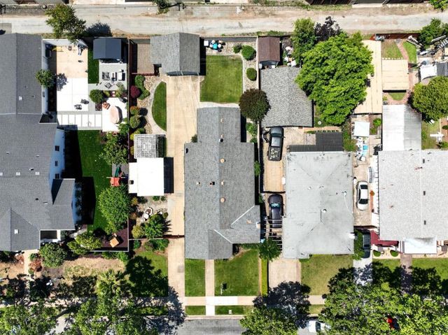7621 Hanna Street, Gilroy, CA 95020