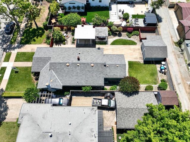 7621 Hanna Street, Gilroy, CA 95020