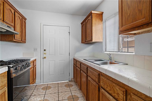 506 E 62nd Street, Los Angeles, CA 90003