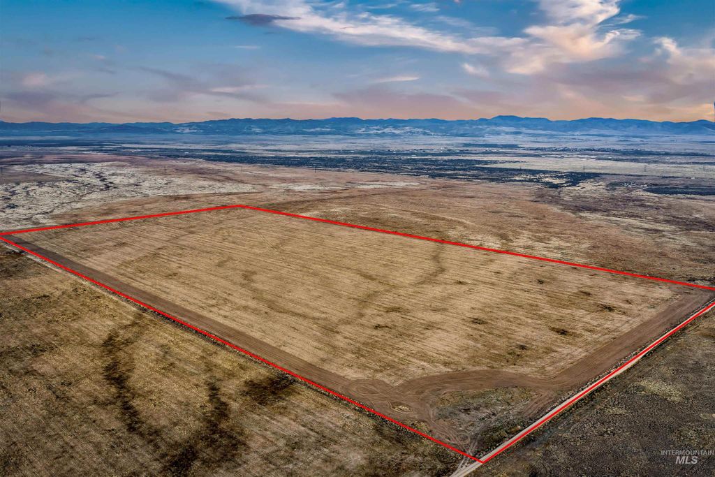 000 E Flick Ln, Mountain Home, ID 83647 photo 5