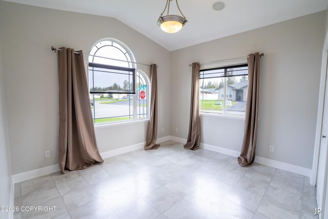 281 W London Rose Circle, Soldotna, AK 99669