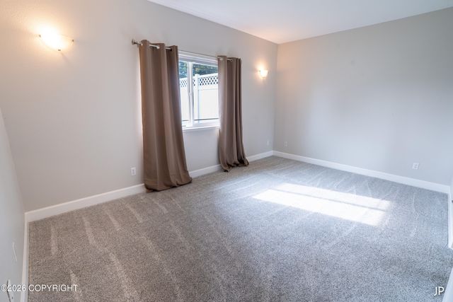 281 W London Rose Circle, Soldotna, AK 99669