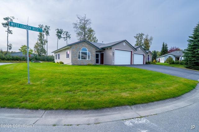 281 W London Rose Circle, Soldotna, AK 99669