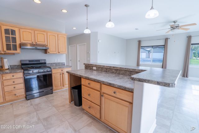 281 W London Rose Circle, Soldotna, AK 99669