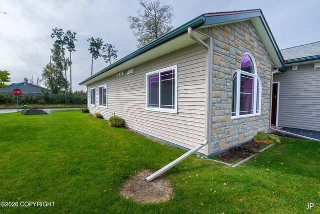 281 W London Rose Circle, Soldotna, AK 99669