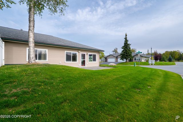 281 W London Rose Circle, Soldotna, AK 99669