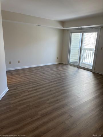 2225 S Huron Parkway 2, Ann Arbor, MI 48104