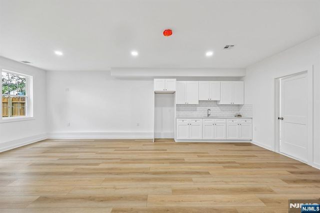 7 Terrace Place, Belleville, NJ 07109