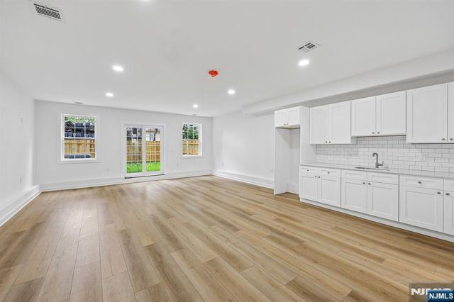 7 Terrace Place, Belleville, NJ 07109
