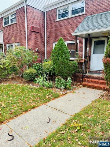 15-08 N Plaza Road A, Fair Lawn, NJ 07410
