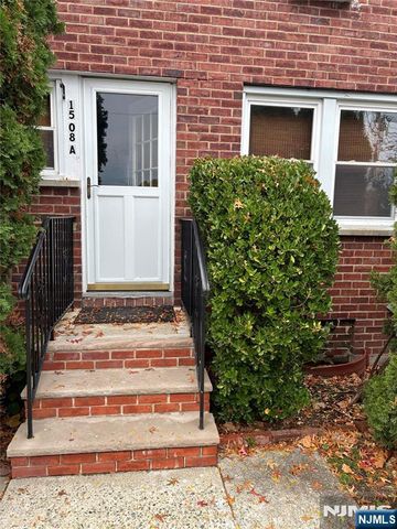15-08 N Plaza Road A, Fair Lawn, NJ 07410