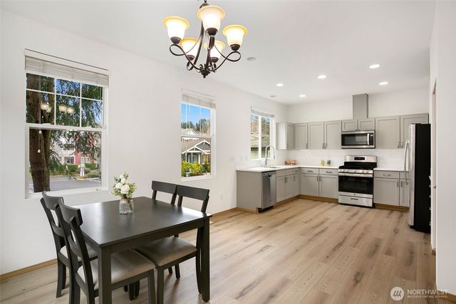 18813 143rd Court NE, Woodinville, WA 98072