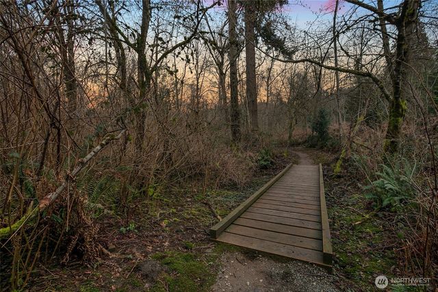 18813 143rd Court NE, Woodinville, WA 98072