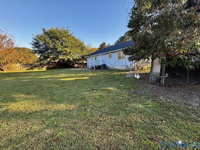 206 Belmont Dr, Toano, VA 23168