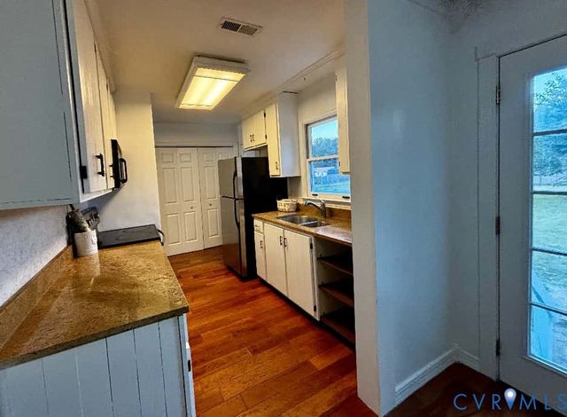 206 Belmont Dr, Toano, VA 23168