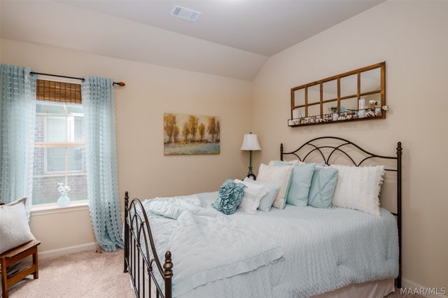 9155 CRESCENT LODGE Circle, Pike Road, AL 36064