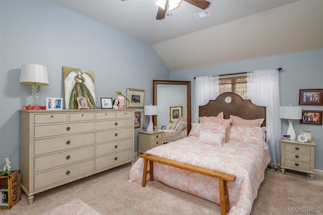 9155 CRESCENT LODGE Circle, Pike Road, AL 36064