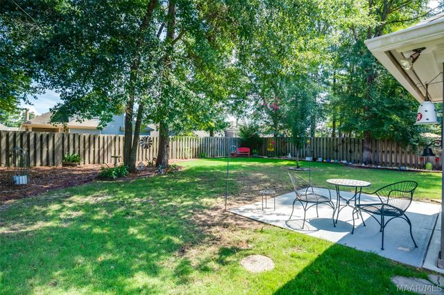 9155 CRESCENT LODGE Circle, Pike Road, AL 36064