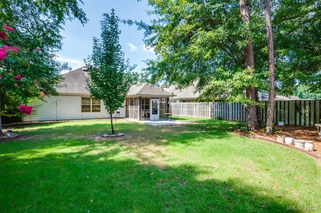 9155 CRESCENT LODGE Circle, Pike Road, AL 36064
