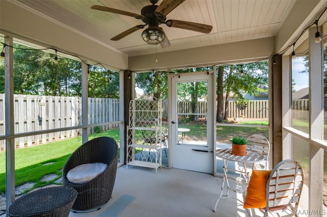 9155 CRESCENT LODGE Circle, Pike Road, AL 36064