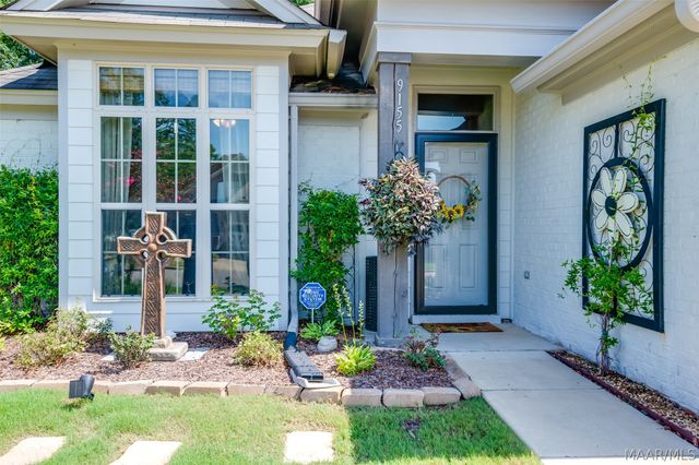 9155 CRESCENT LODGE Circle, Pike Road, AL 36064