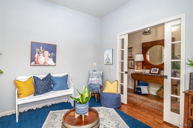 9155 CRESCENT LODGE Circle, Pike Road, AL 36064