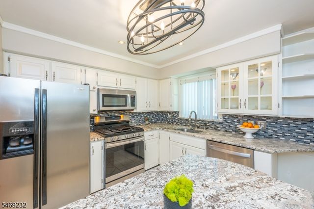 3 Byrne Rd, West Orange Twp., NJ 07052