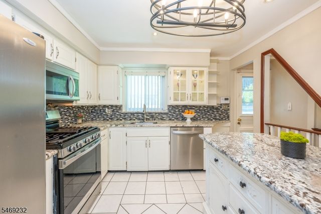 3 Byrne Rd, West Orange Twp., NJ 07052