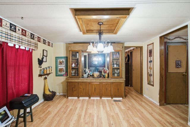 816 W Ayers Avenue, De Leon, TX 76444