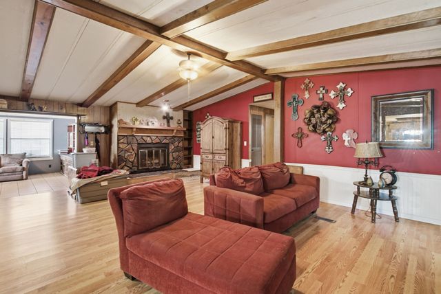 816 W Ayers Avenue, De Leon, TX 76444
