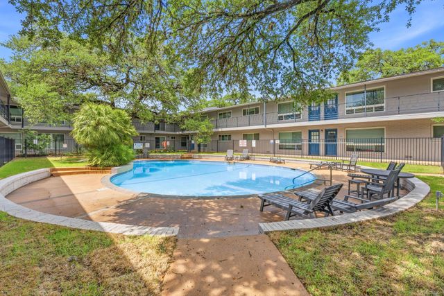 1210 Windsor RD 104, Austin, TX 78703