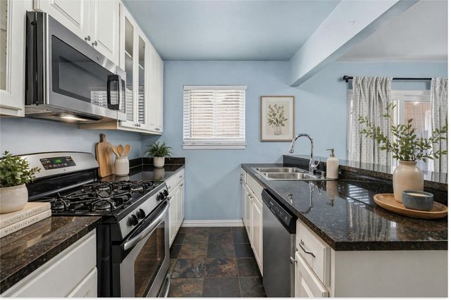 1210 Windsor RD 104, Austin, TX 78703