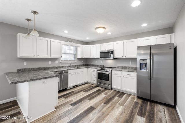 1590 Payneville Rd, Brandenburg, KY 40108