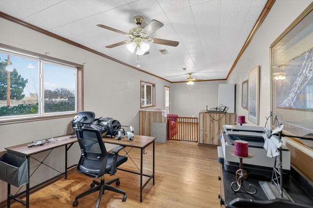 1912 W County Rd 130, Midland, TX 79706