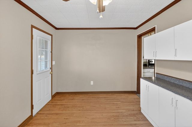 1912 W County Rd 130, Midland, TX 79706