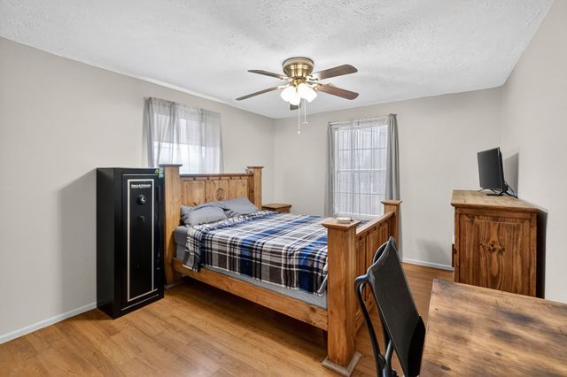 1912 W County Rd 130, Midland, TX 79706