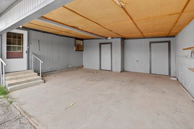 1912 W County Rd 130, Midland, TX 79706