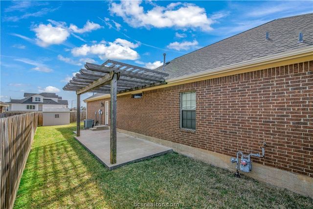 2519 Leyla Lane, College Station, TX 77845