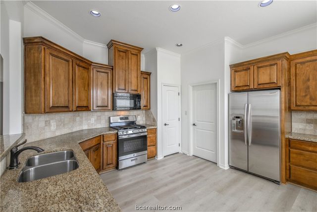 2519 Leyla Lane, College Station, TX 77845
