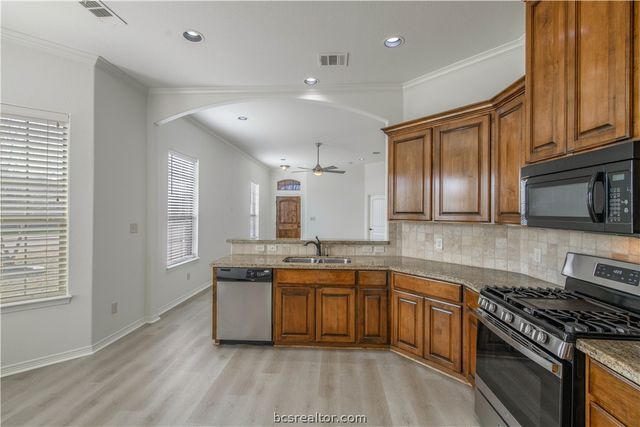 2519 Leyla Lane, College Station, TX 77845